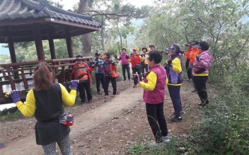 건강지킴이사업 원정노르딕걷기 실시 이미지